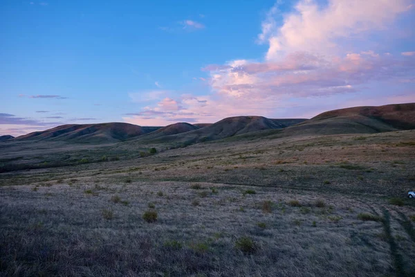 Paesaggio Delle Montagne Primaverili Degli Urali Del Sud Illuminate Dal — Foto Stock