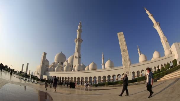 Tempo lapso Sheikh Zayed Grande Mesquita Abu Dhabi Emirados Árabes Unidos — Vídeo de Stock