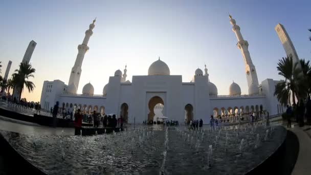 Časová prodleva Sheikh Zayed Grand Mešita Abú Dhabí Spojené arabské emiráty — Stock video
