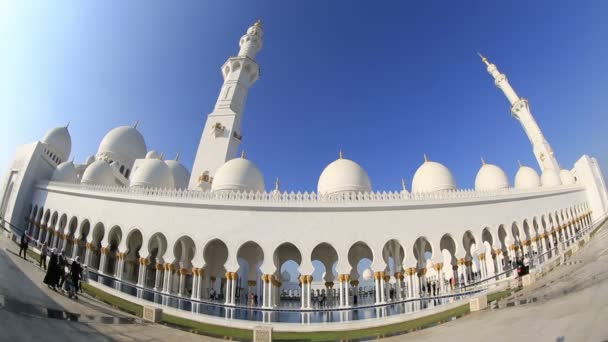 Časová prodleva Sheikh Zayed Grand Mešita Abú Dhabí Spojené arabské emiráty — Stock video