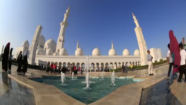 Zeitraffer Sheikh Zayed große Moschee abu dhabi uae — Stockvideo