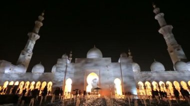 Sheikh Zayed Grand Camii Abu Dhabi Birleşik Arap Emirlikleri, gece
