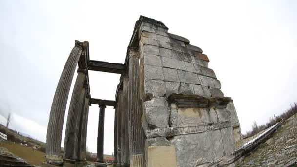 Cidade antiga de Aizanoi (Templo de Zeus) 3 — Vídeo de Stock