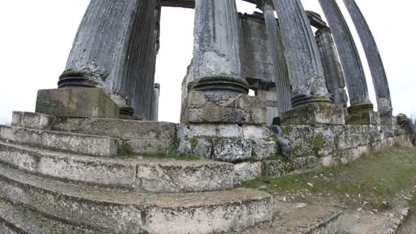 Antika staden av Aizanoi (Zeus tempel) 10 — Stockvideo