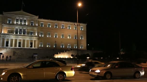Bâtiment du Parlement Capitales Athènes la nuit — Video