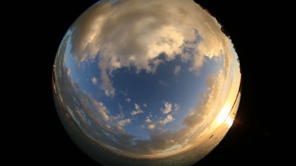 Incríveis nuvens de beleza — Vídeo de Stock
