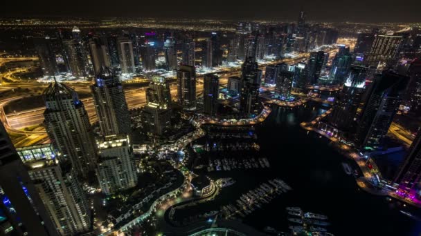 Vista aérea del lapso de tiempo Sheikh Zayed Road con Dubai Marina — Vídeos de Stock