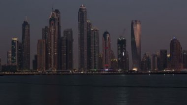 Birleşik Arap Emirlikleri BAE Dubai gökdelen günbatımı manzarası