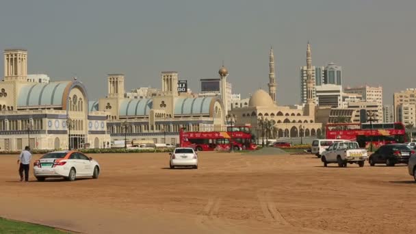 Uitzicht op de stad van Sharjah — Stockvideo