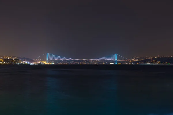 Bosporen bridge — Stockfoto