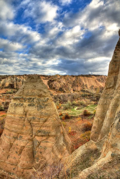 Ciudad cueva famosa Capadocia en Turquía, HDR fotografía — Foto de Stock