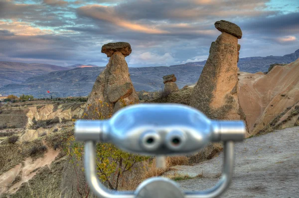 Ciudad cueva famosa Capadocia en Turquía, HDR fotografía —  Fotos de Stock