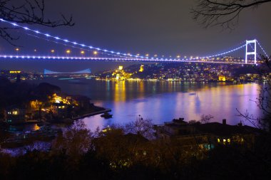 Geceleri 6 köprü