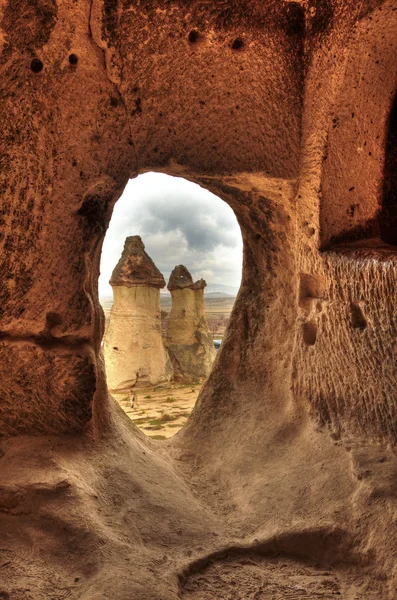 Ünlü mağara şehir Cappadocia, Türkiye'de, Hdr fotoğraf — Stok fotoğraf