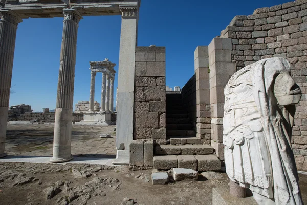 废墟贝加蒙 Akropolis — 图库照片