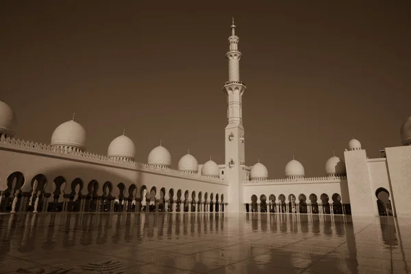 Sheikh zayed gran mezquita Abu Dhabi Emiratos Árabes Unidos — Foto de Stock