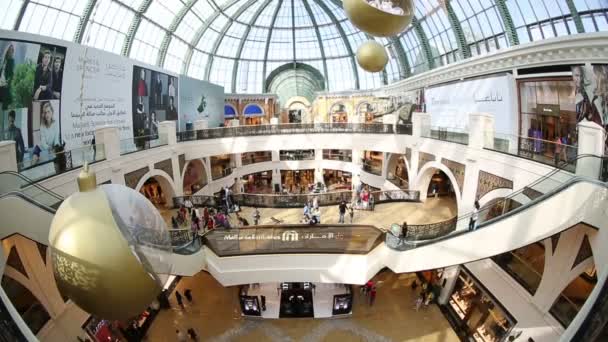 Einkaufszentrum der Emirate in Dubai vereinigte arabische Emirate — Stockvideo