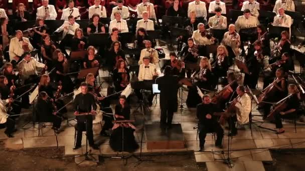 Time lapse chef d'orchestre dans l'orchestre symphonique — Video