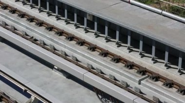 metro tren Köprüsü ve istasyonu 6