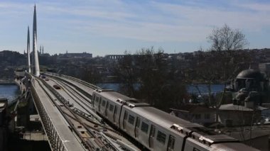 metro tren Köprüsü ve istasyonu 7