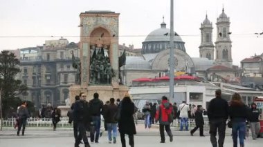 zaman atlamalı taksim Meydanı 1
