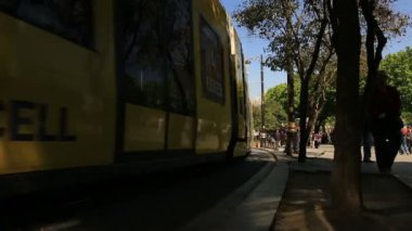 Ayasofya Sophia 1 Caddesi'ndeki tramvay pass
