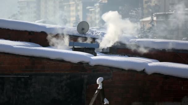 Calentamiento y contaminación atmosférica en invierno 2 — Vídeos de Stock