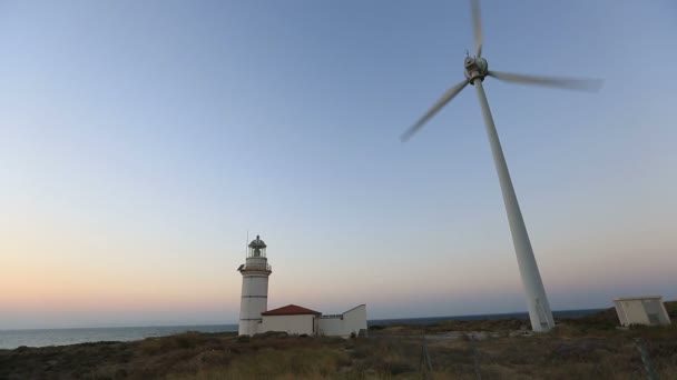 Turbina eólica, moinho de vento, energia verde, energia renovável — Vídeo de Stock