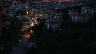 İstanbul gece şehir ve boğaz köprü