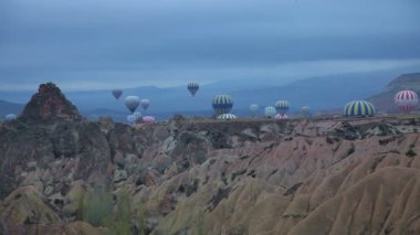Ünlü şehir Kapadokya Türkiye Hava Balon gezisi