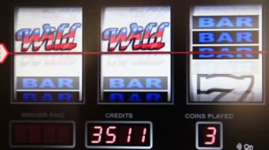 slot makinesi serisi, Çift Kişilik bar yeme içme