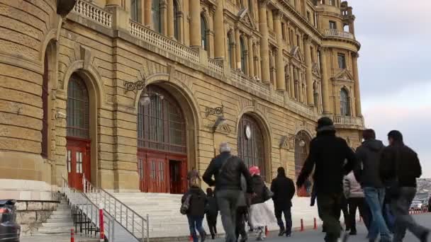 Haydarpasa Port och stationsbyggnaden — Stockvideo