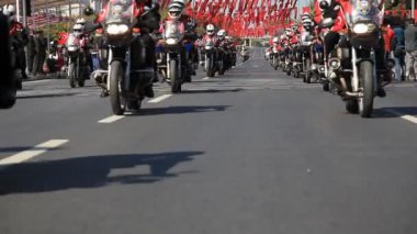 Motosiklet polis 2 hd 1080p