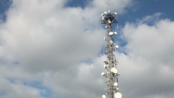 Τηλεπικοινωνιακός πύργος του Hd 1080p — Αρχείο Βίντεο
