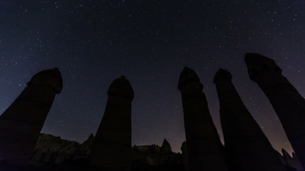 Upływ czasu cave house z gwiazda prób w Kapadocji — Wideo stockowe