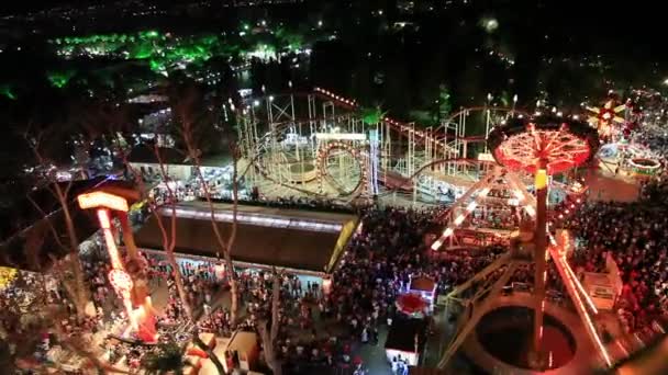 Parque de atracciones. — Vídeos de Stock