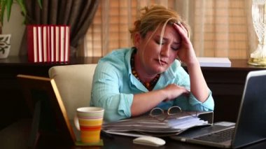 Orta yaş iş kadın çalışma