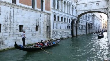 Bridge of Sighs (Ponte dei Sospiri) gondol ile