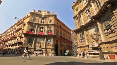 Dört köşe, Piazza Vigliana