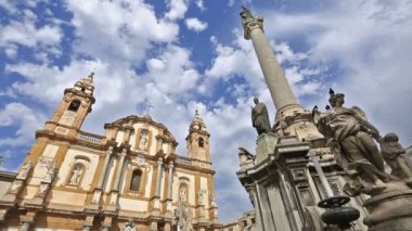 Piazza San Domenico San Domenico Kilisesi ile