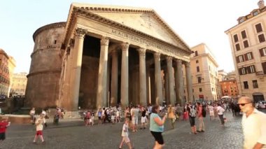 Zaman atlamalı Panteon Roma