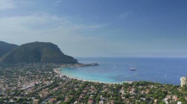 Anteni Mondello Bay