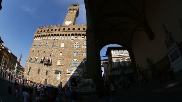 Palazzo Vecchio en Piazza della Signoria — Vídeos de Stock