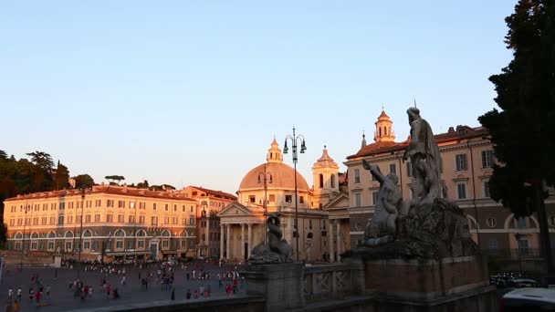 Piazza del popolo — Video