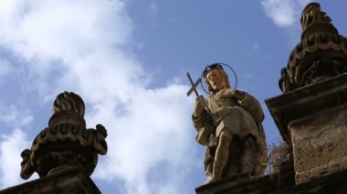 Zaman atlamalı Chiesa di S. Anna, Santa Anna Kilisesi durumu