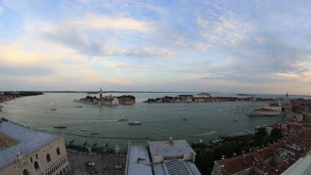 Luchtfoto Skyline panoramisch uitzicht op Venetië (Venezia) — Stockvideo