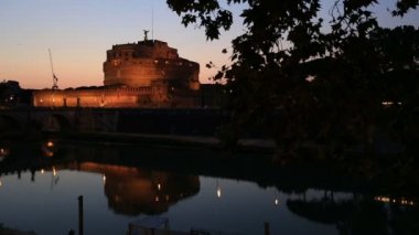 Aziz Angelo Kalesi ve Ponte Sant'Angelo