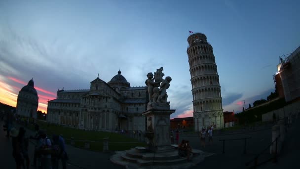 Pisa toren op het plein van de wonderen, Torre di Pisa op Piazza dei Miracoli — Stockvideo