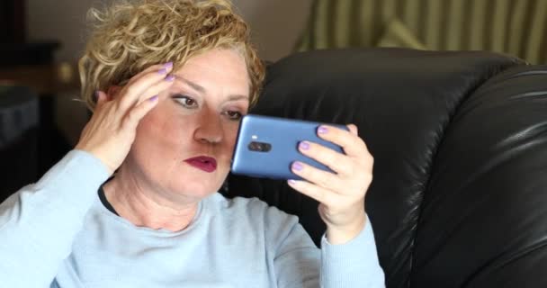 Portrait Stressed Middle Aged Woman Looking Mirror Feeling Sad Fat — Stock Video