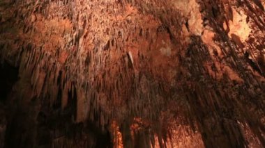 Damlatash Mağarası